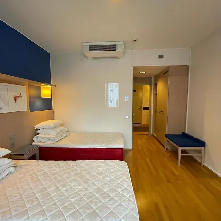 Camelot Hostel Pori Pori