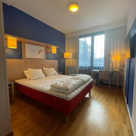 Camelot Hostel Pori Hostelli *
